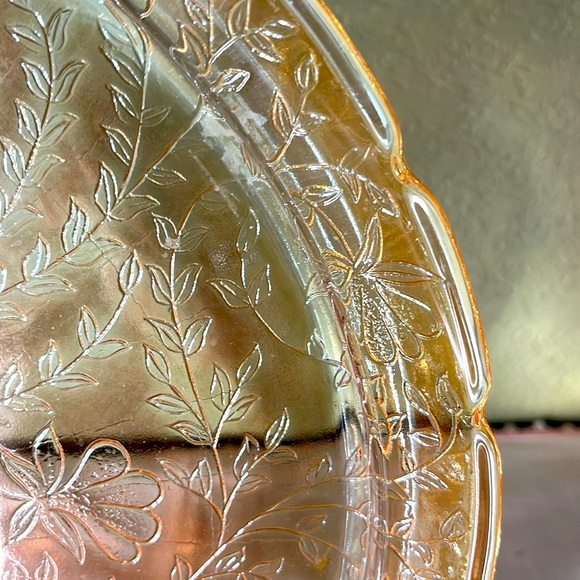 Rare Vintage Floragold Louisa Indented Platter Cake Tray by Jeannette Glass - Picture 5 of 13